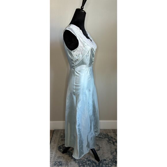 April Cornell Women's Pastel Blue Satin Sleeveless Lace Trim Nightgown Size S - Picture 4 of 7